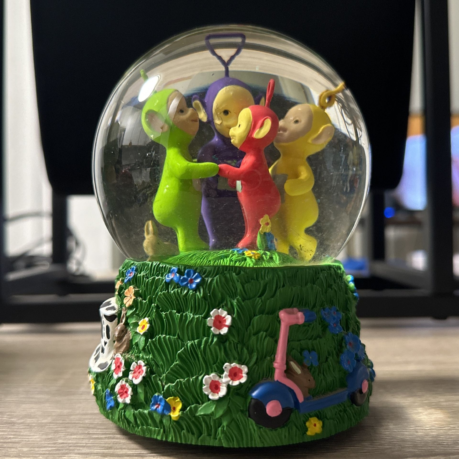 Teletubbies Snow Globe