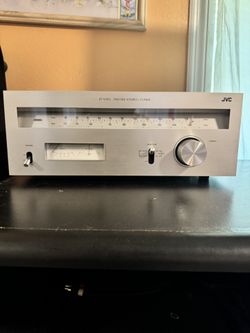 JVC FM/AM Stereo Tuner JT-V11G