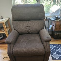 Pride LC-105 Power Lift Recliner