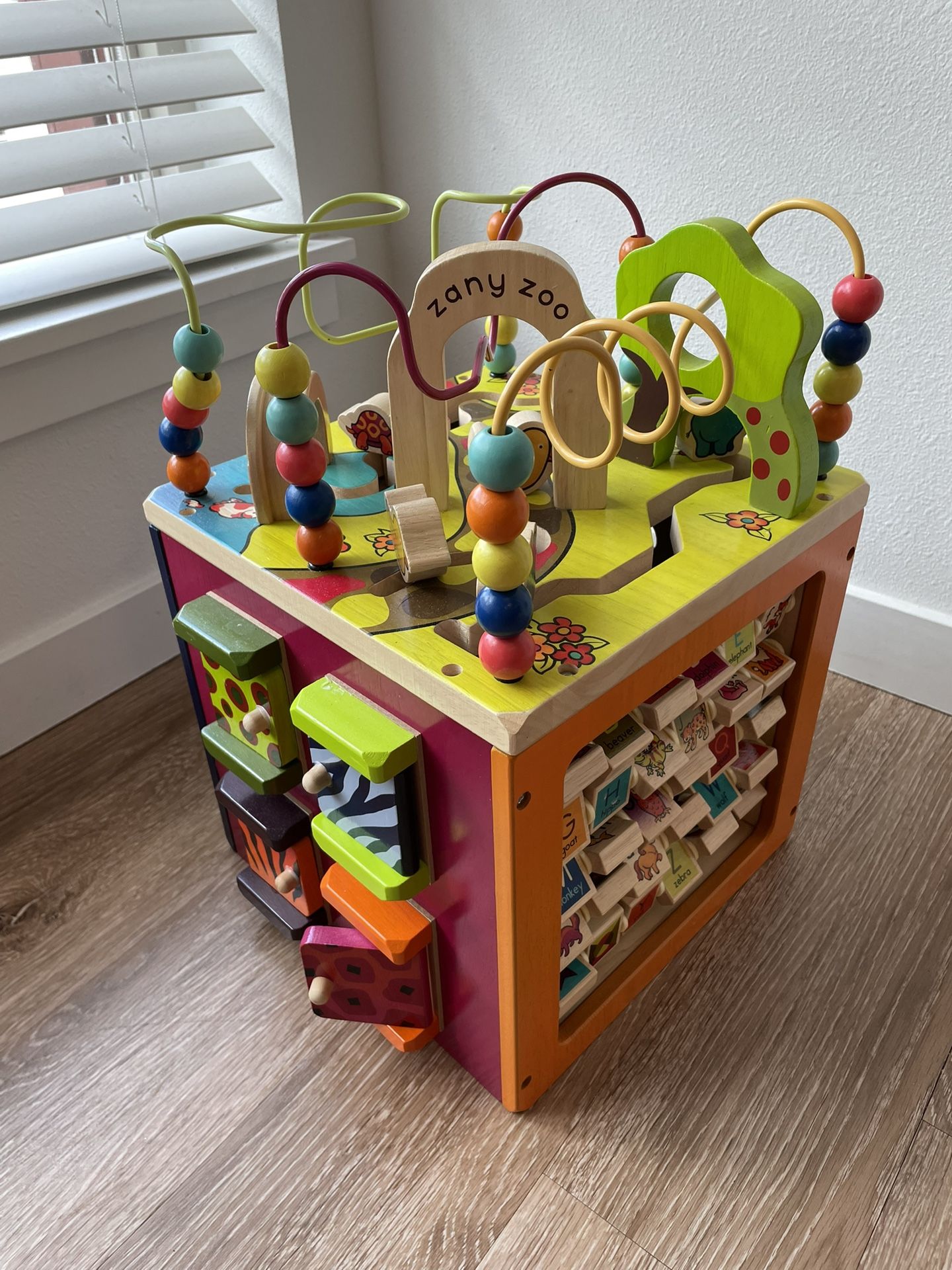 B. toys - Zany Zoo - Wooden Activity Cube - Educational Toys - Wooden Toys for Toddlers, Kids - 1 Year +