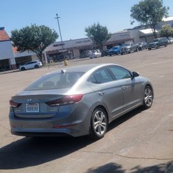 Hyandai Elantra LIMITED, Year 2017, clean title