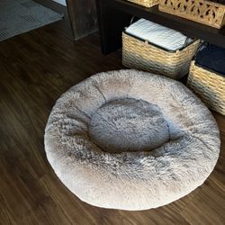 Soft 30 Inch Pet Bed