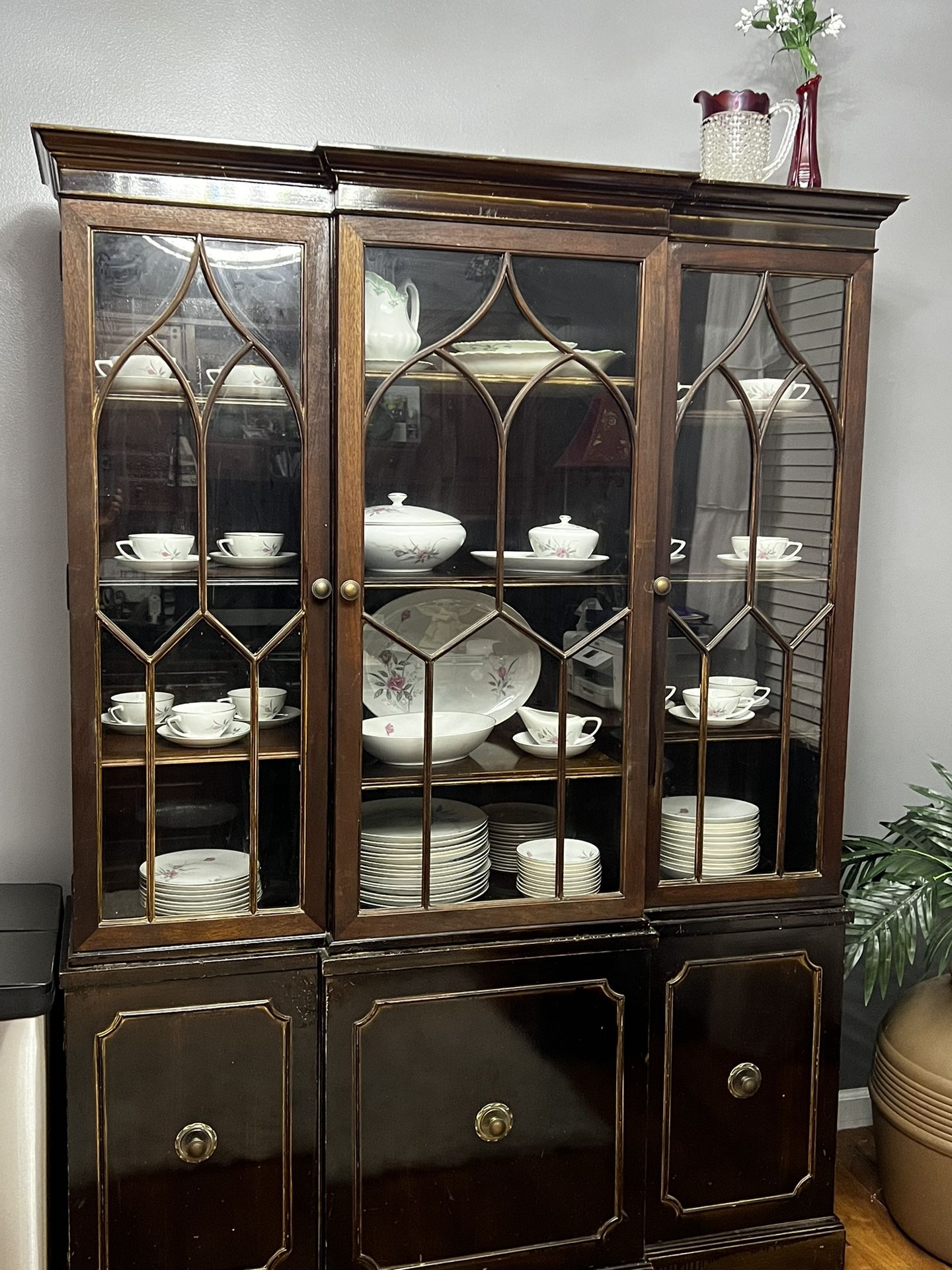 China Cabinet With Fine China Set