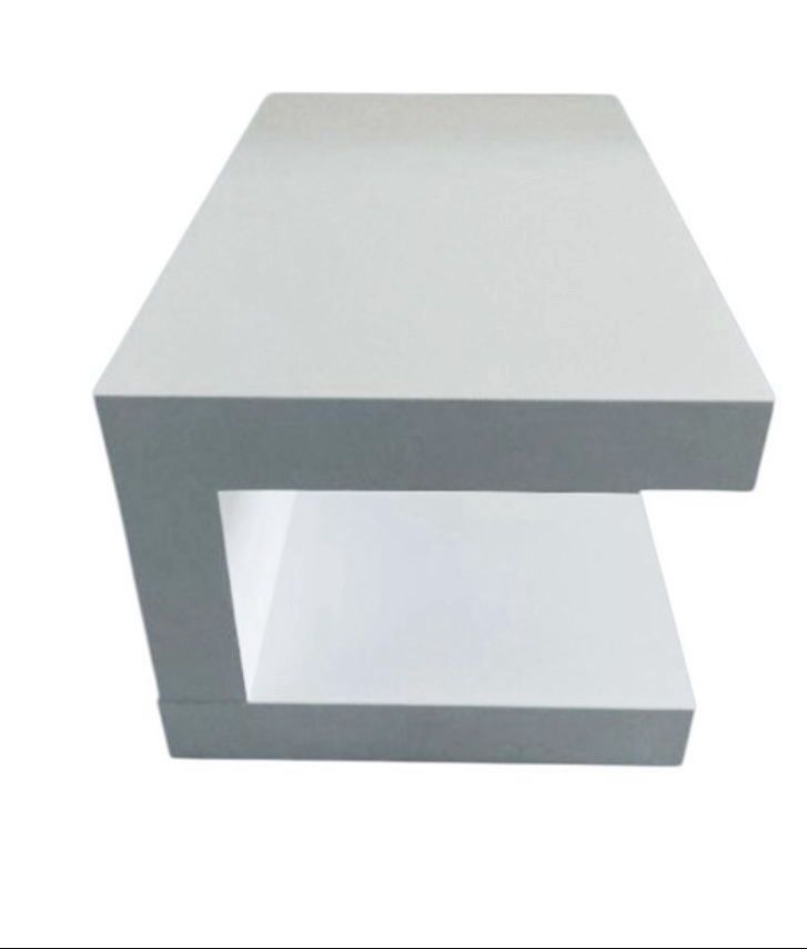 White Lacquer Medium Size Coffee Table