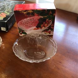 Mikasa Crystal Christmas bell Bowl 