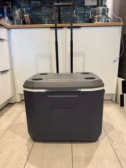 Coleman Rolling Cooler with Telescoping Handle