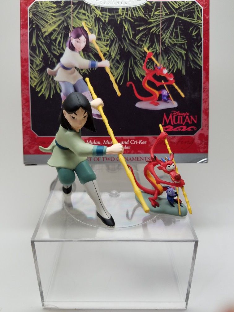 Disney's Mulan Hallmark Christmas Ornament Set (Read Description)