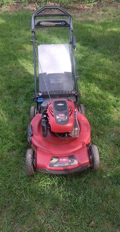 Toro electric start self-propelled lawn mower