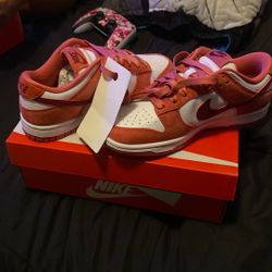 Nike Dunk Low