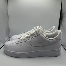 Nike Air Force 1 07 “Triple White”