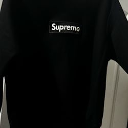 Supreme Crewneck Black Sweatshirt **Authentic**