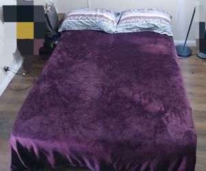 Full bed