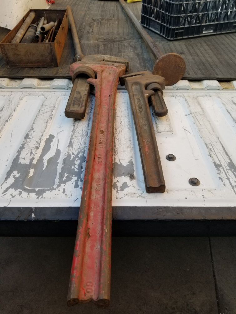 Big Pipe wrench