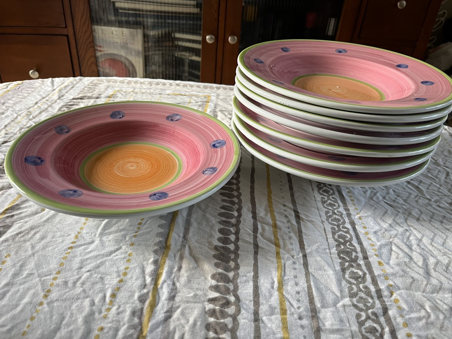 Set Of 8 Plates