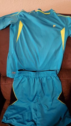 Boy/Girl Fila Sport shirt and short size 10/12