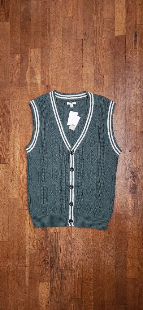 Women's Nordstrom Rack/BP Oversized Cable Knit Sweater Vest (Size: Small) [Brand New]