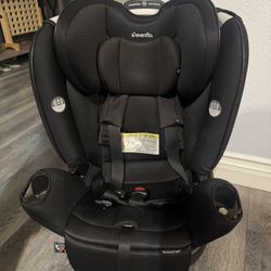 Revolve Car seat 
