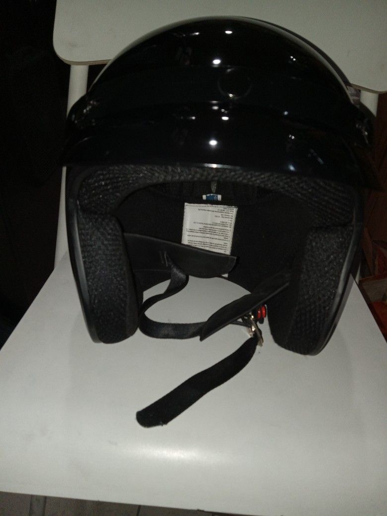 MOTORCYCLE HELMET