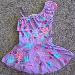 Encanto Isabella skirted Swimsuit 7/8