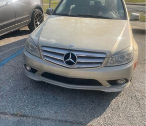 2010 Mercedes-Benz C-Class