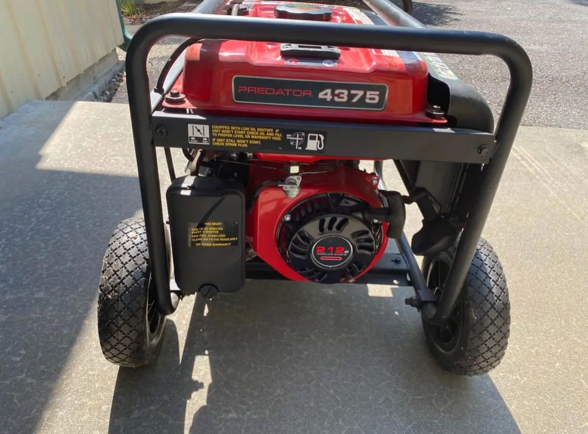 Predator 4375 Watt Gas