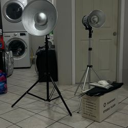 Studio Flash Light