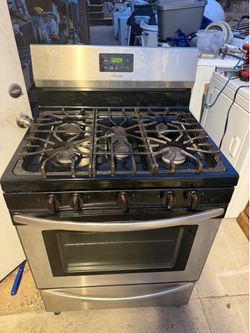 Gas stove