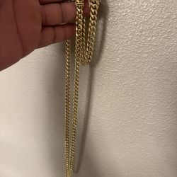 26inch 10k Gold Necklace And Matching Bracelet 