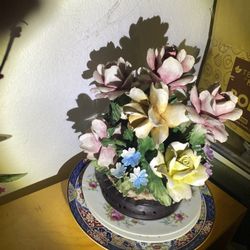 Vintage Porcelain Flower Bouquet Arrangement