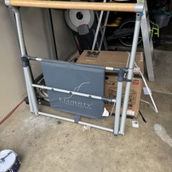 FREE FLuidity Fitness Evolved Ballet Barre Exercise Bar Pilates Dance Yoga Mat