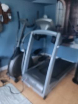 2018 Vision Fitness Motorized Treadmill Good Condition Heart Rate Monitor – Middletown Township, NJ