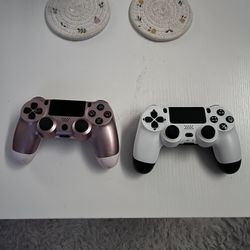 PS4 Controllers 