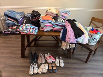 Girls clothes