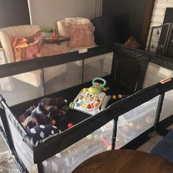 Play Pen Play Yard 