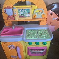 Kids Play Kitchen