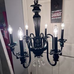 Reconditioned gothic farmhouse six-light classic chandelier