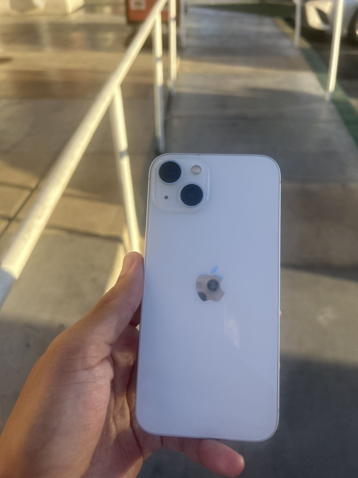 iPhone 13