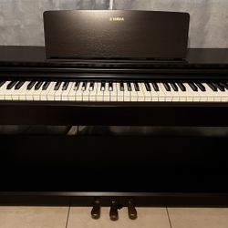 Piano Yamaha Arius YDP103
