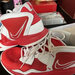 Like New - Womens Nike Basketball Shoes