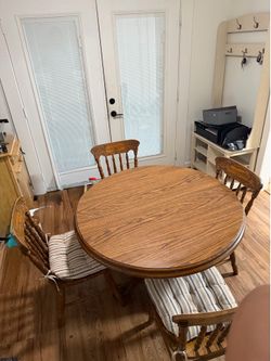Solid Round Dining Table Set – Table + 4 Chairs