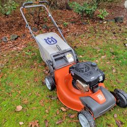 Husqvarna 22" Self-Propelled AWD Mower