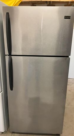 Frigidaire Top Mount Stainless Steel Refrigerator Fridge
