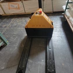 Electric Pallet 