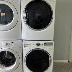 WHIRLPOOL WASHER AND DRYER SET
