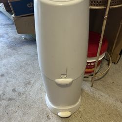 Genie Diaper Pail