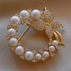 Pearl Brooch Pin