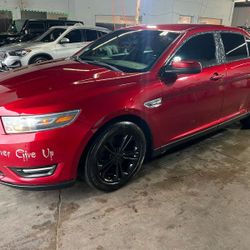 2015 Ford Taurus