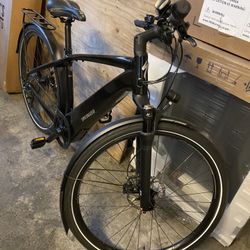 Turbo Vado 5.0 Electric Bike: Medium