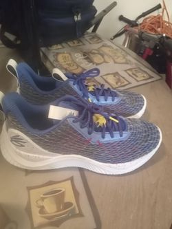 Currys flow  10's