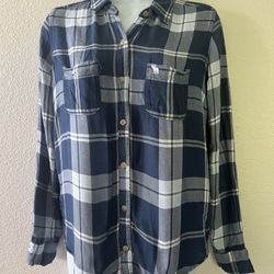 Women’s Plaid Shirt